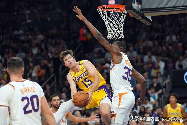 朱俊龙25+9孙铭徽15分广厦胜广州 陈盈骏30+9